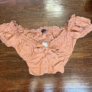 Kendall & Kylie crop top